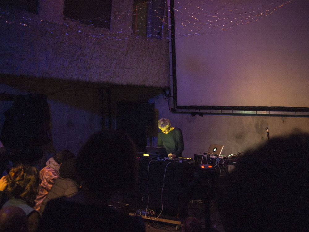 Silje Nes Installation Martyna Poznanska Live